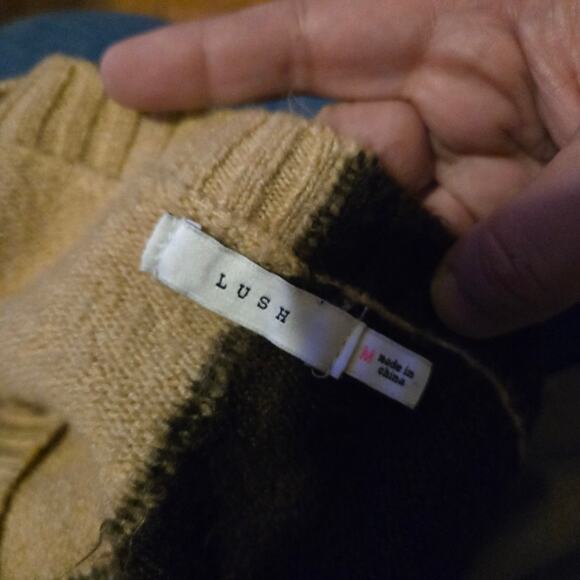 Lush Colorblock V-Neck Knit Sweater Neutral Size M - Picture 7 of 9